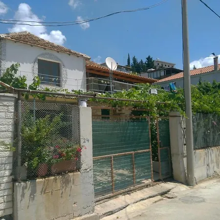 Casa de hóspedes Stone House